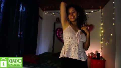 Snapshot of mr_mrscurie chatting on December 2024 09:34:01 PM Mr  Mrs Curie online show from December 2024 09:34:01 PM