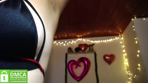 Snapshot of mr_mrscurie chatting on December 2024 10:51:01 PM Mr  Mrs Curie online show from December 2024 10:51:01 PM