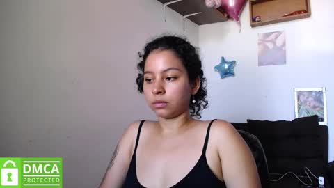 Snapshot of mr_mrscurie chatting on January 2025 04:45:01 PM Mr  Mrs Curie online show from January 2025 04:45:01 PM