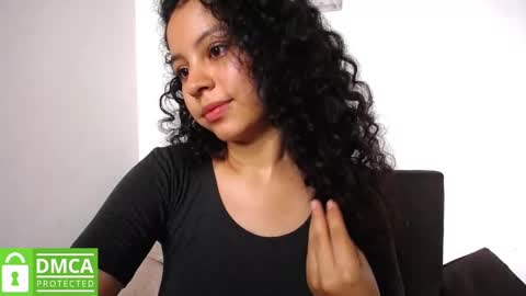 Snapshot of mr_mrscurie chatting on February 2025 03:00:01 PM Mr  Mrs Curie online show from February 2025 03:00:01 PM