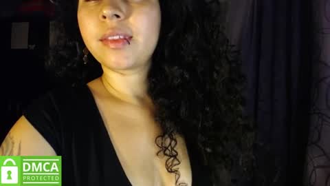 Snapshot of mr_mrscurie chatting on July 2026 04:51:02 AM Mr Mrs Curie online show from July 2026 04:51:02 AM