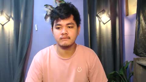 Snapshot of mr_olivercummerx chatting on October 2025 08:54:02 PM mr_olivercummerx online show from October 2025 08:54:02 PM