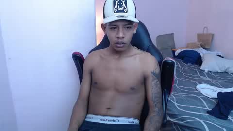 Snapshot of mr_stiven_ chatting on January 2025 08:15:02 AM mr_stiven_ online show from January 2025 08:15:02 AM