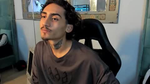 MR online show from November 2025 02:58:02 AM