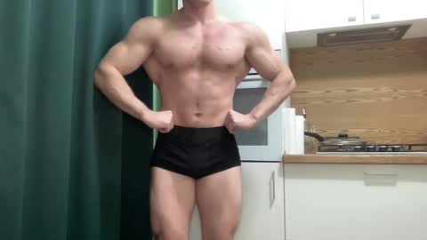 Mrbiceps23 online show from December 2024 11:24:02 PM