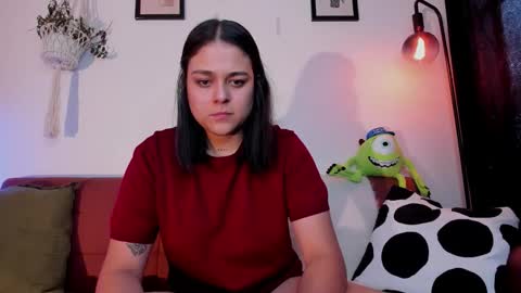 Laura online show from February 2026 09:46:02 PM