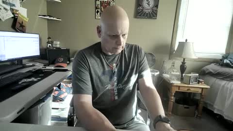 MrClean55 online show from October 2025 09:23:02 PM