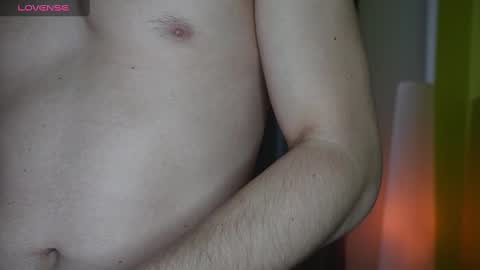 Snapshot of mrgreeneyes01 chatting on January 2025 06:35:01 AM juan luis online show from January 2025 06:35:01 AM