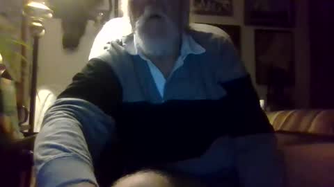 mrhollar online show from November 2025 10:58:02 AM