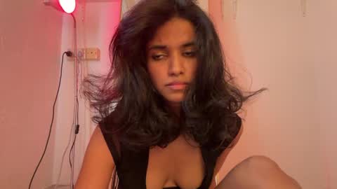 Snapshot of mriea_ chatting on June 2026 03:42:01 AM mriea_ online show from June 2026 03:42:01 AM