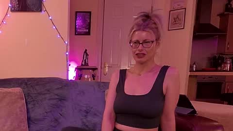 Mr  Mrs J online show from February 2025 05:21:01 PM