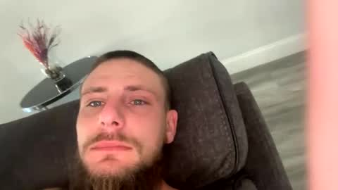 Snapshot of mrliquordown69 chatting on November 2025 01:29:02 PM mrliquordown69 online show from November 2025 01:29:02 PM