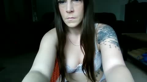Mrstxoxo4594 online show from February 2025 05:37:01 PM
