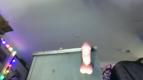 mrwiggles45678 online show from February 2025 11:57:02 PM