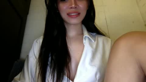 Snapshot of ms_guniguni chatting on September 2025 11:16:02 PM Lara online show from September 2025 11:16:02 PM