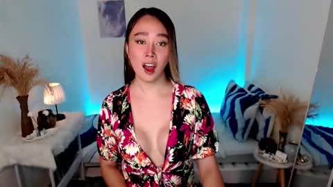 Evon online show from December 2025 01:14:01 AM