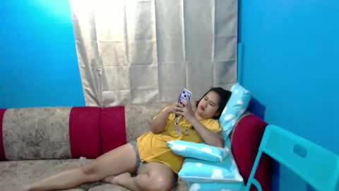 Nathalie online show from March 2025 02:25:02 AM