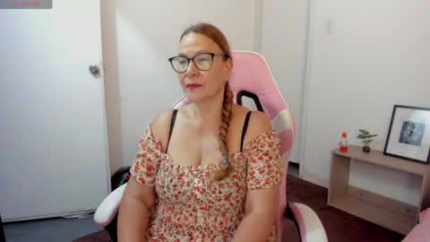 Snapshot of ms_samanta chatting on May 2026 11:05:02 AM ms_samanta online show from May 2026 11:05:02 AM