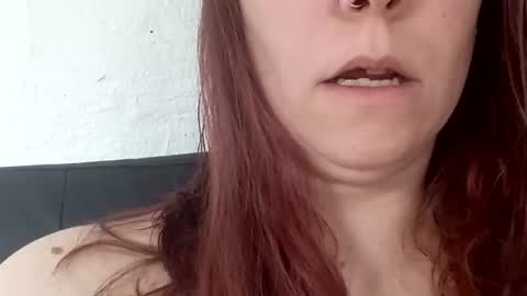 melissa online show from December 2025 07:09:01 PM