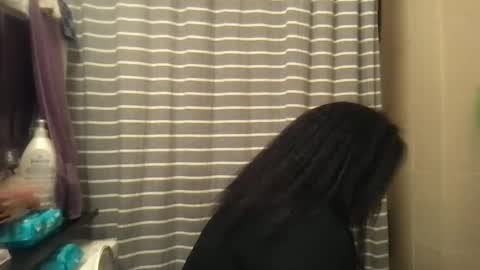 Snapshot of msjonemillion chatting on January 2025 03:08:01 AM Chocolate  Candy   Stick online show from January 2025 03:08:01 AM