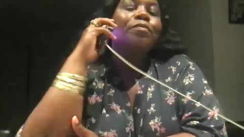 Snapshot of msjonemillion chatting on September 2025 12:35:01 AM Chocolate  Candy   Stick online show from September 2025 12:35:01 AM