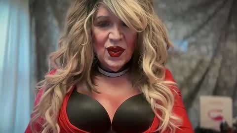 mskarentoy online show from October 2025 08:09:02 PM