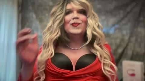 mskarentoy online show from October 2025 08:48:02 PM