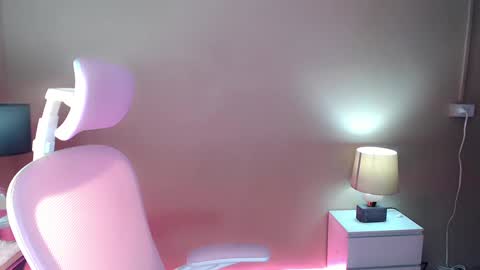 tefany online show from February 2025 04:25:01 PM