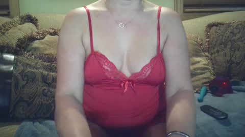 Snapshot of mswhitney618 chatting on September 2025 03:33:02 AM mswhitney618 online show from September 2025 03:33:02 AM