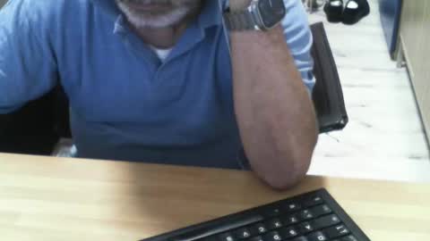 Snapshot of mtwpaul chatting on October 2025 01:17:02 PM mtwpaul online show from October 2025 01:17:02 PM