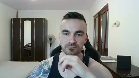 Victor online show from December 2025 08:10:02 AM