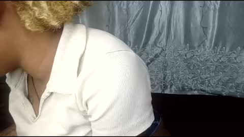 Snapshot of muchkye chatting on September 2025 06:29:02 PM Joella online show from September 2025 06:29:02 PM