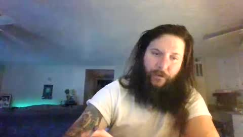 Snapshot of mudge chatting on January 2025 10:37:01 PM Mudge online show from January 2025 10:37:01 PM