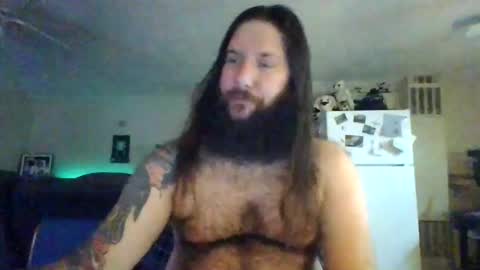 Snapshot of mudge chatting on February 2025 10:48:01 PM Mudge online show from February 2025 10:48:01 PM