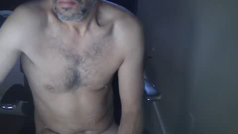 Muffdiver online show from December 2024 08:37:02 AM