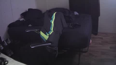 Muffdiver online show from February 2026 06:43:02 AM