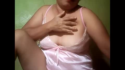 muffy_bunny online show from February 2025 07:50:02 PM