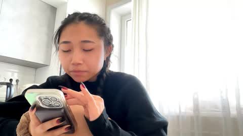 Mia online show from February 2026 03:38:02 AM