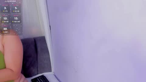 Snapshot of mulan_queen chatting on January 2026 12:44:02 PM Mulan online show from January 2026 12:44:02 PM