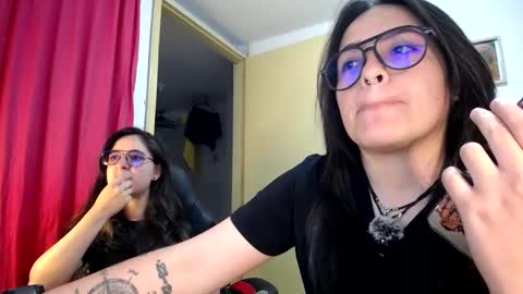 Snapshot of multiorgasmic_6 chatting on September 2025 02:16:02 AM Dani and Alex online show from September 2025 02:16:02 AM