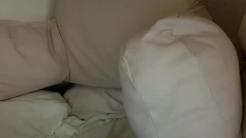 Snapshot of munchi_ chatting on December 2024 10:03:02 PM online show from December 2024 10:03:02 PM