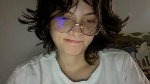 Snapshot of munchi_ chatting on February 2025 01:09:02 PM online show from February 2025 01:09:02 PM