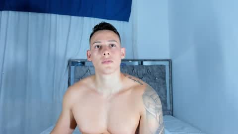 Snapshot of muscle_king_cum chatting on January 2025 03:29:02 PM muscle_king_cum online show from January 2025 03:29:02 PM