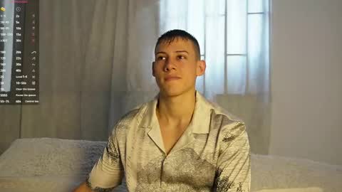 muscle_king_cum online show from November 2025 08:14:01 PM