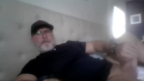 Snapshot of musclemeat41 chatting on March 2025 08:31:02 PM musclemeat41 online show from March 2025 08:31:02 PM