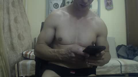 Snapshot of musculargod chatting on December 2024 10:00:02 PM SexyMuscled online show from December 2024 10:00:02 PM
