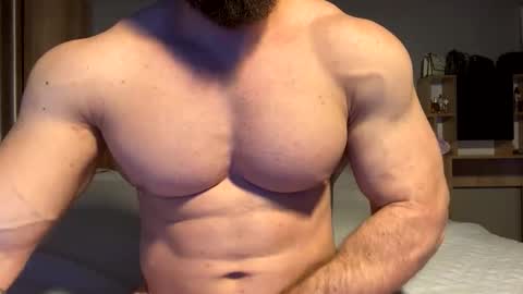 muscularjuggler online show from November 2025 01:45:01 PM