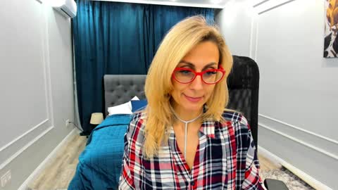 Diana online show from January 2025 05:37:01 PM