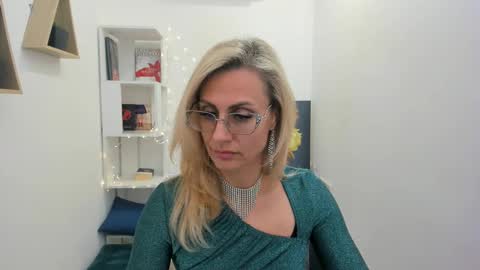 Diana online show from March 2025 11:38:02 AM