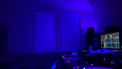 Snapshot of music_lounge chatting on November 2025 01:15:01 AM music_lounge online show from November 2025 01:15:01 AM